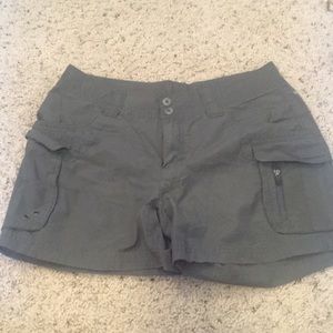 Columbia hiking shorts